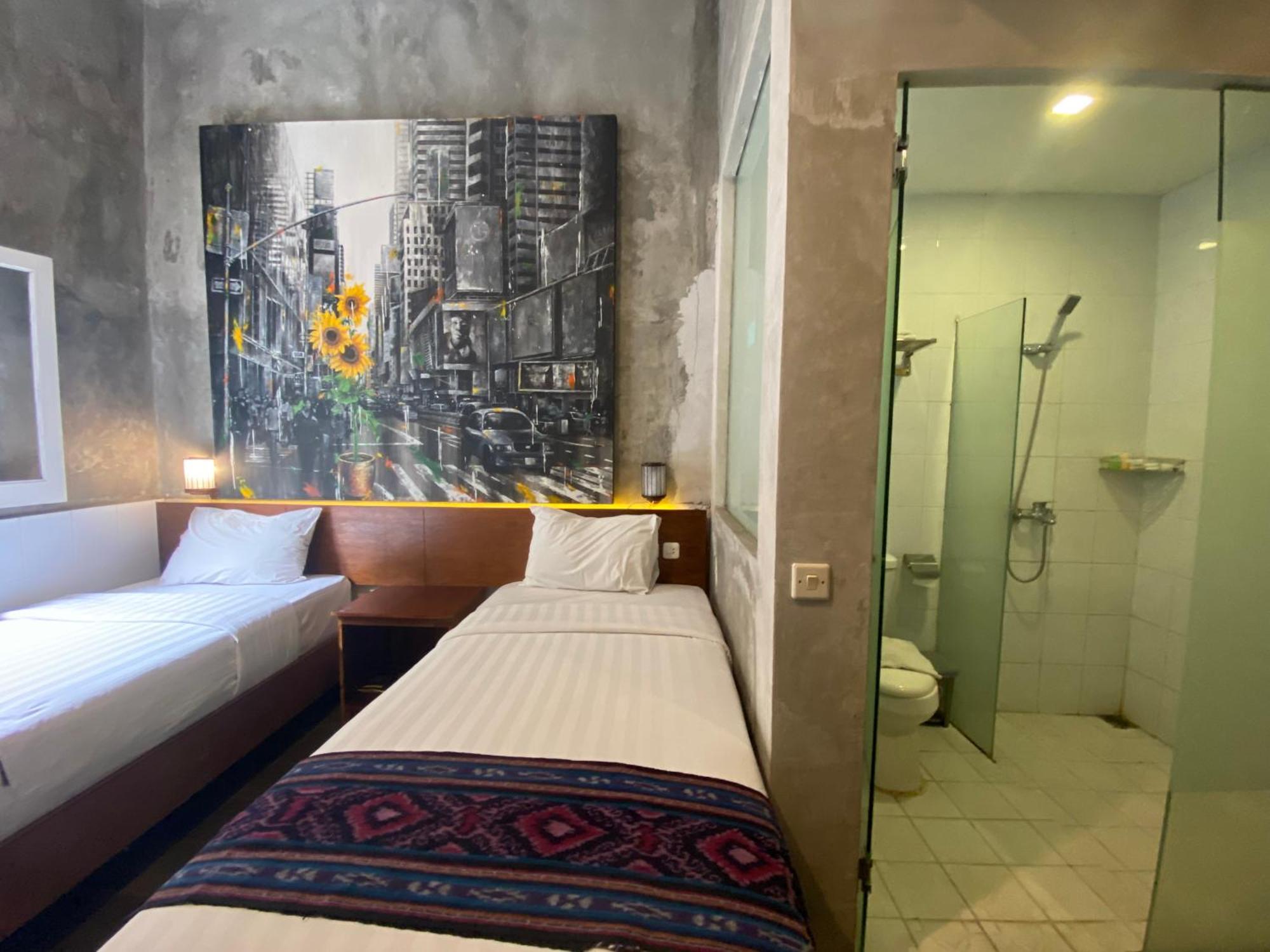 Watu Agung Guest House Magelang Εξωτερικό φωτογραφία