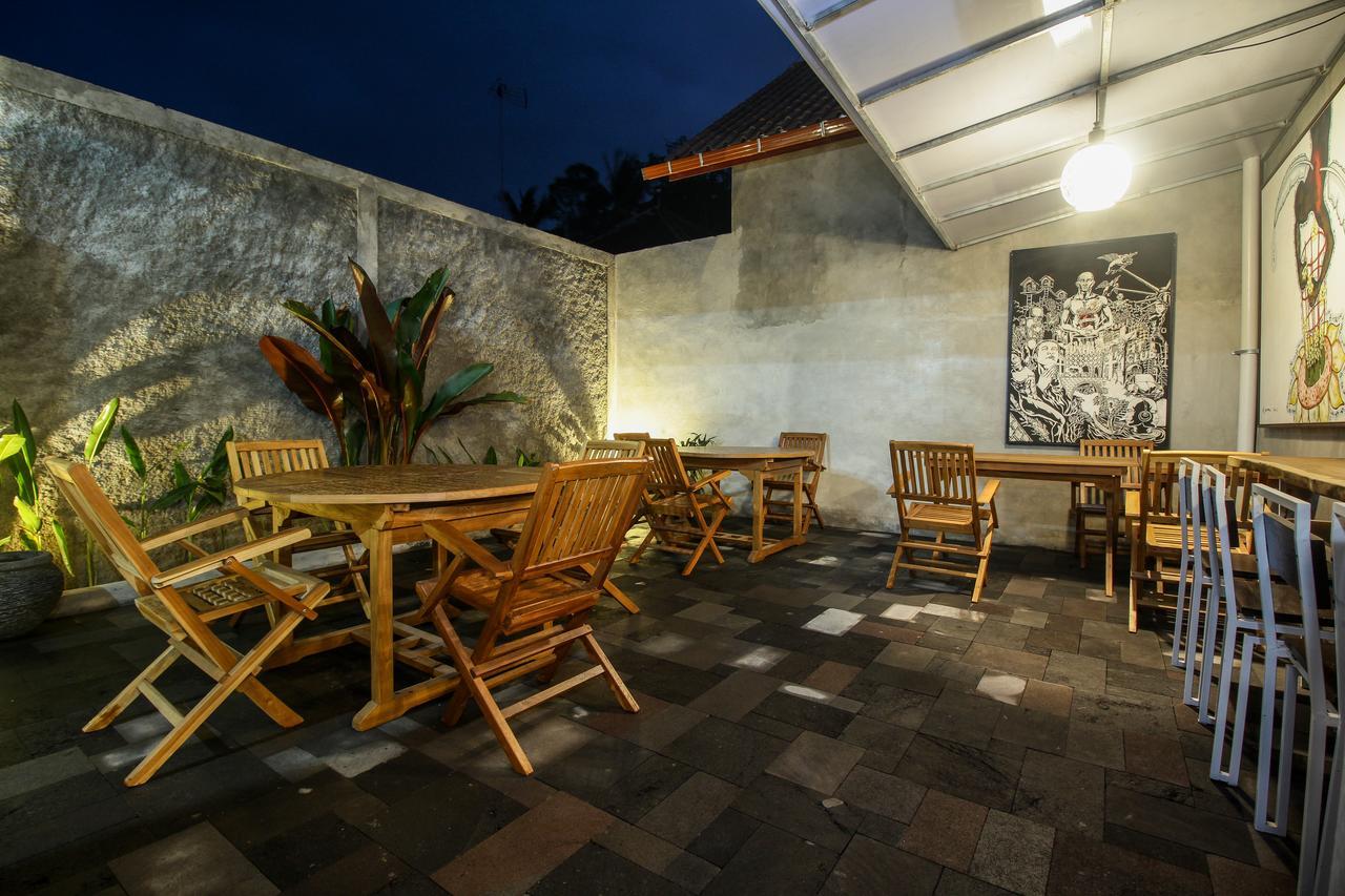Watu Agung Guest House Magelang Εξωτερικό φωτογραφία