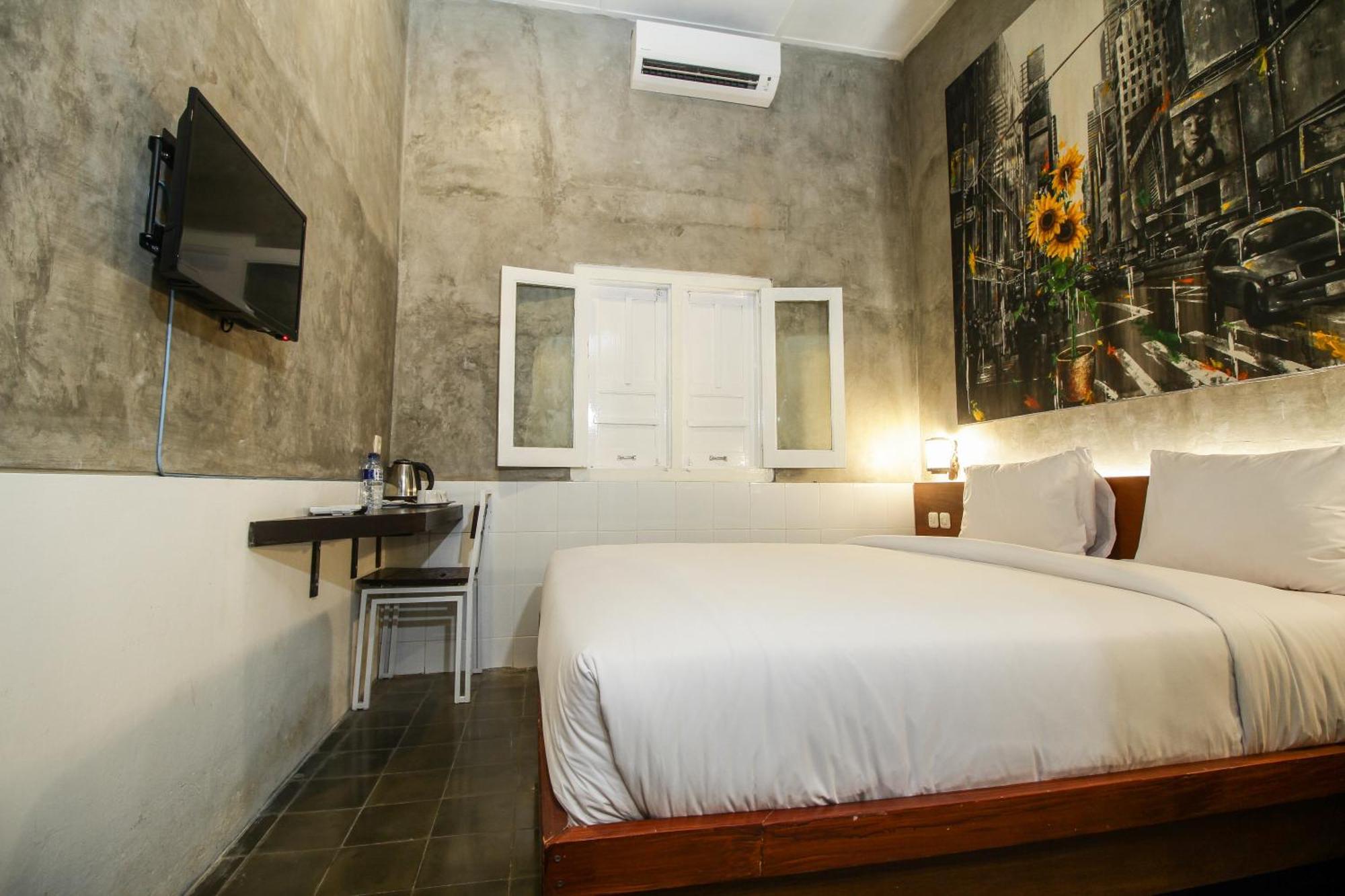 Watu Agung Guest House Magelang Εξωτερικό φωτογραφία