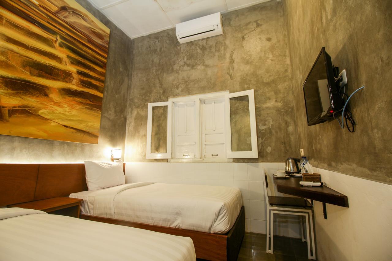 Watu Agung Guest House Magelang Εξωτερικό φωτογραφία
